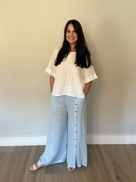 COASTAL BREEZE LINEN BLOUSE