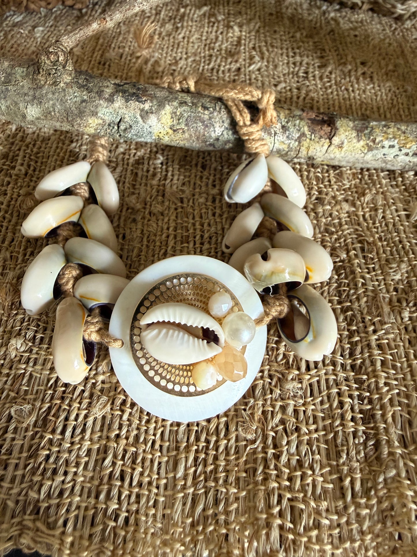FOR THE LOVE of SHELLS BRACELET