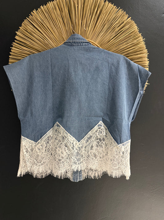 MARINA DENIM & LACE BLOUSE